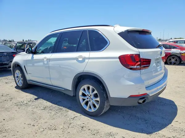 5UXKR2C53G0U17493 2016 BMW X5 - Image 2