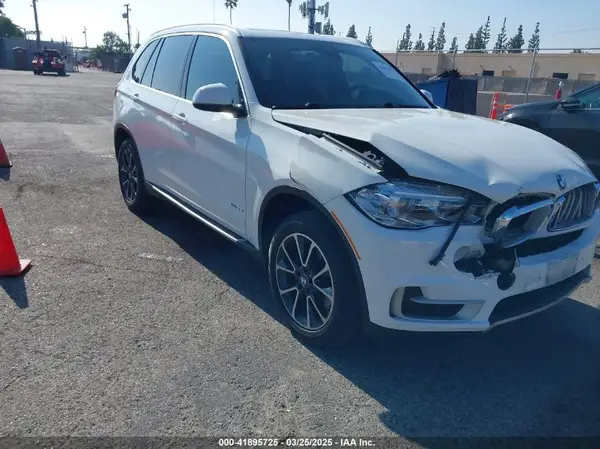 5UXKR2C53H0U19763 2017 BMW X5 - Image 1