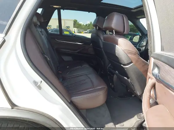 5UXKR2C53J0X07885 2018 BMW X5 - Image 8