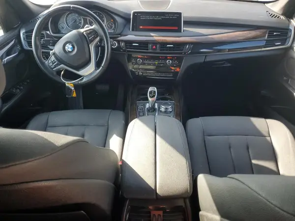 5UXKR2C53J0X09250 2018 BMW X5 - Image 8