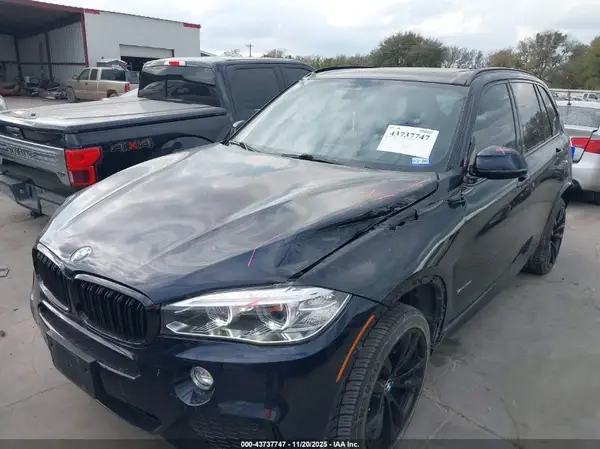 5UXKR2C53J0X09801 2018 BMW X5 - Image 2