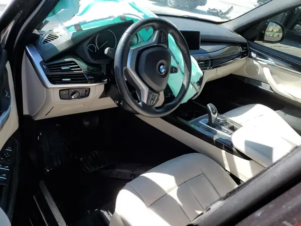 5UXKR2C53J0X09894 2018 BMW X5 - Image 8