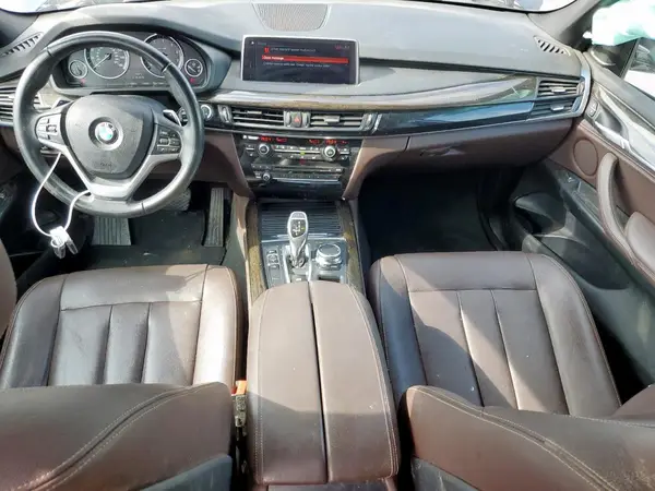 5UXKR2C53J0Z14910 2018 BMW X5 - Image 8