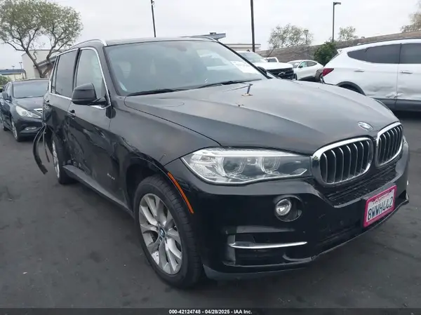 5UXKR2C53J0Z15197 2018 BMW X5 - Image 1