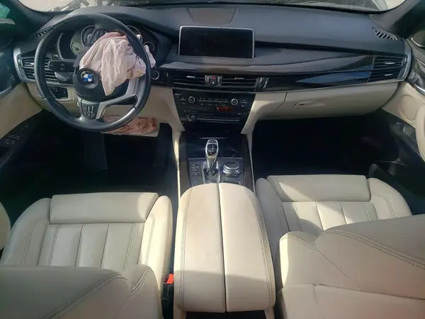 5UXKR2C53J0Z16527 2018 BMW X5 - Image 8