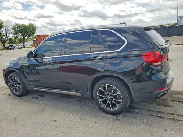 5UXKR2C53J0Z17967 2018 BMW X5 - Image 2
