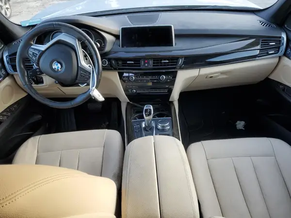 5UXKR2C53J0Z19380 2018 BMW X5 - Image 8