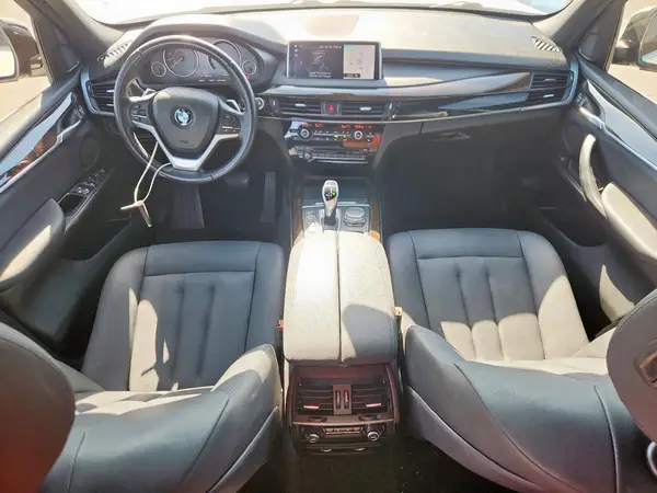 5UXKR2C53J0Z21517 2018 BMW X5 - Image 8