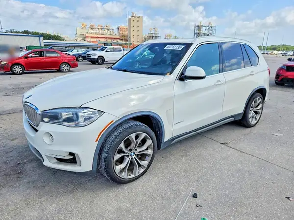 5UXKR2C53J0Z21663 2018 BMW X5 - Image 1
