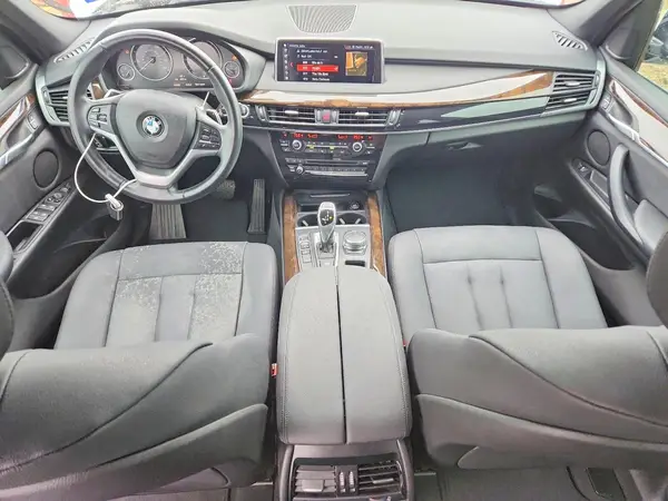5UXKR2C53J0Z21856 2018 BMW X5 - Image 8