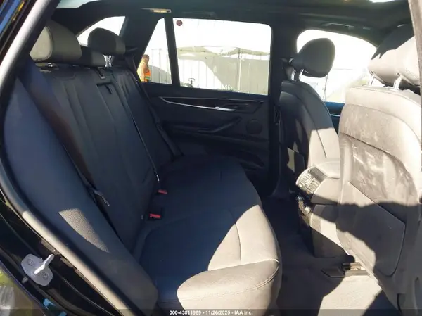 5UXKR2C53J0Z22036 2018 BMW X5 - Image 8