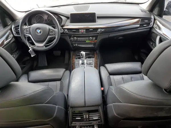 5UXKR2C54G0H42737 2016 BMW X5 - Image 8