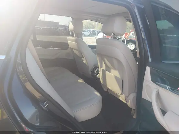 5UXKR2C54G0R70525 2016 BMW X5 - Image 8