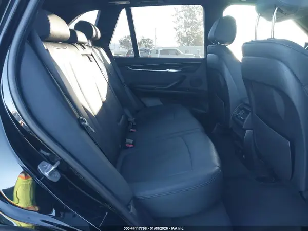 5UXKR2C54H0U19299 2017 BMW X5 - Image 8