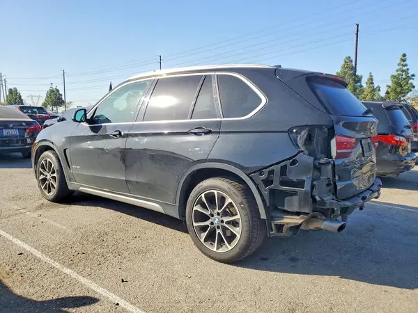5UXKR2C54H0U19979 2017 BMW X5 - Image 2