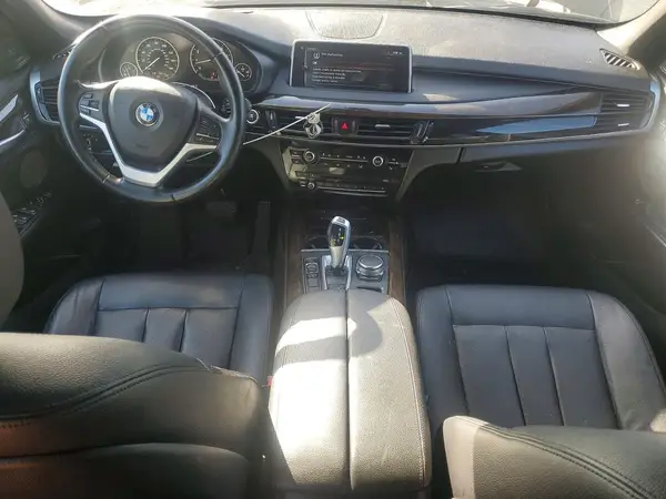 5UXKR2C54H0U19979 2017 BMW X5 - Image 8