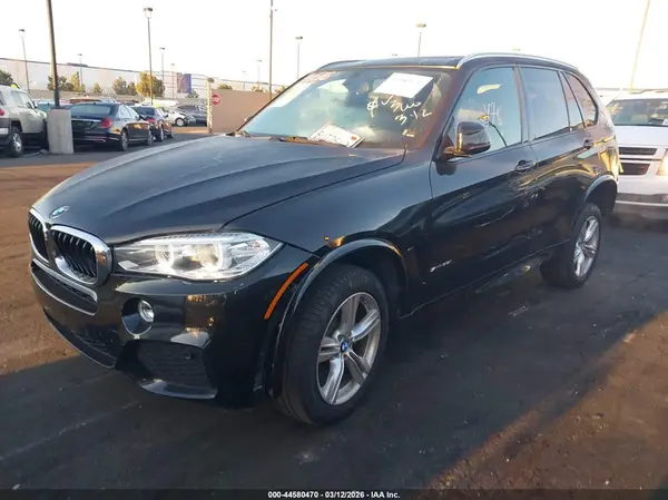 5UXKR2C54H0U20355 2017 BMW X5 - Image 2