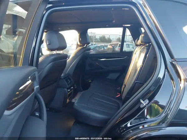 5UXKR2C54H0U20355 2017 BMW X5 - Image 8