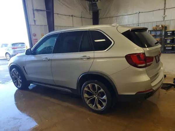 5UXKR2C54H0U20596 2017 BMW X5 - Image 2