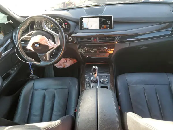 5UXKR2C54H0U21649 2017 BMW X5 - Image 8