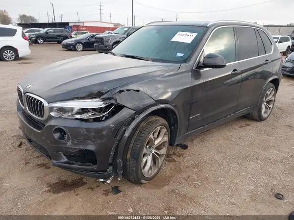 5UXKR2C54J0X08902 2018 BMW X5 - Image 2