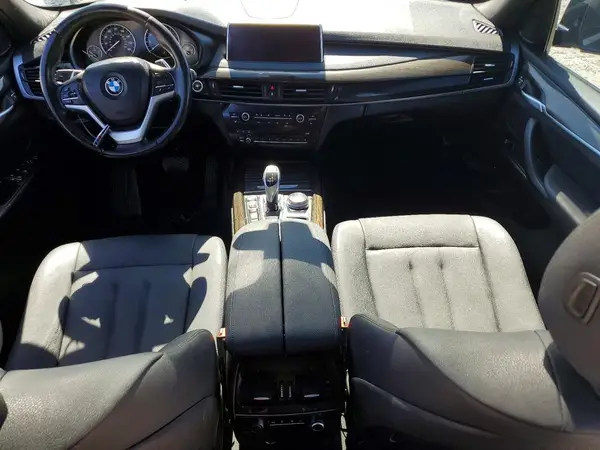 5UXKR2C54J0Z14348 2018 BMW X5 - Image 8