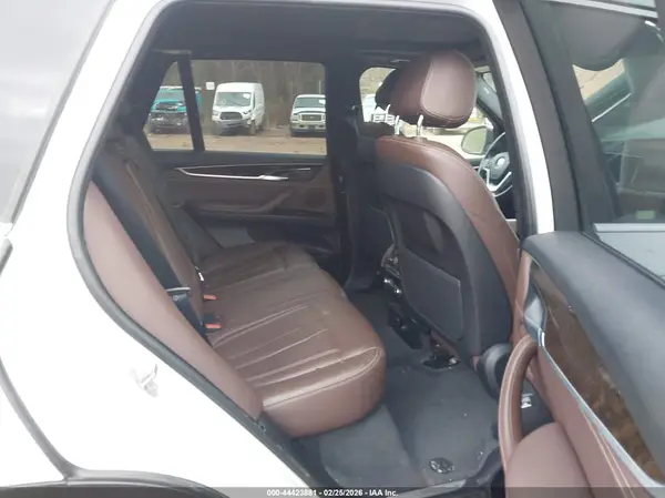 5UXKR2C54J0Z15144 2018 BMW X5 - Image 8