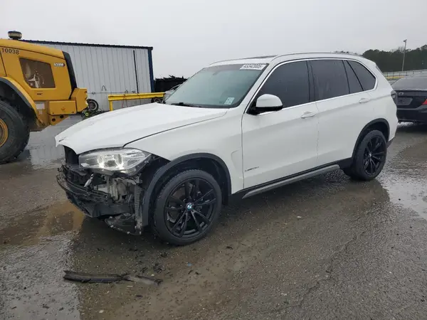 5UXKR2C54J0Z22451 2018 BMW X5 - Image 1