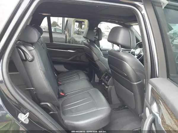 5UXKR2C55G0R71635 2016 BMW X5 - Image 8