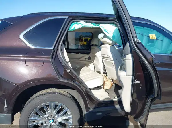 5UXKR2C55G0R71733 2016 BMW X5 - Image 8