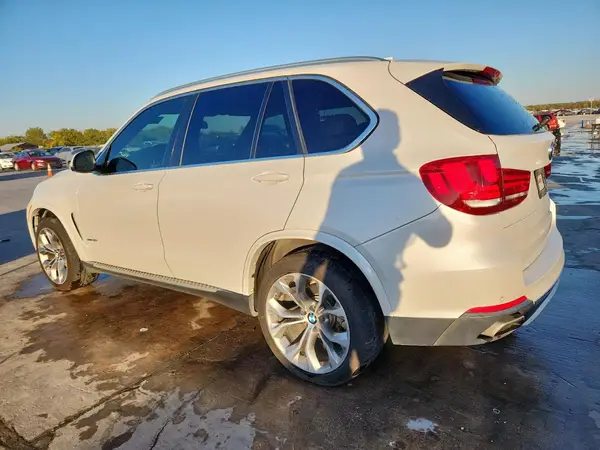 5UXKR2C55J0X08097 2018 BMW X5 - Image 2