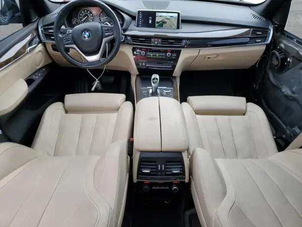 5UXKR2C55J0X09394 2018 BMW X5 - Image 8