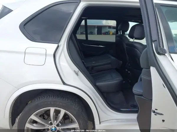 5UXKR2C55J0X10125 2018 BMW X5 - Image 8