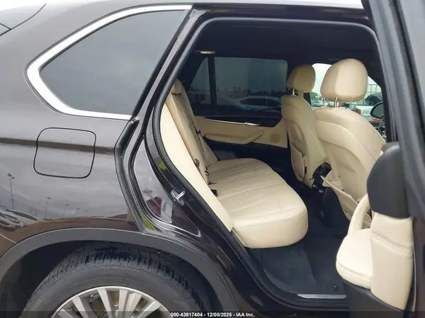 5UXKR2C55J0Z14343 2018 BMW X5 - Image 8