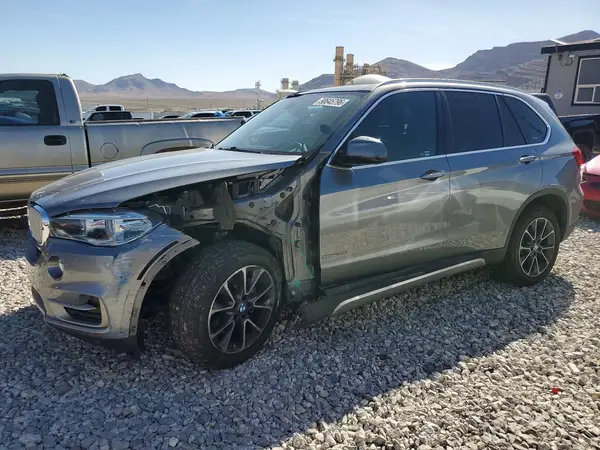 5UXKR2C55J0Z14357 2018 BMW X5 - Image 1