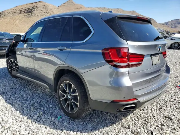 5UXKR2C55J0Z14357 2018 BMW X5 - Image 2