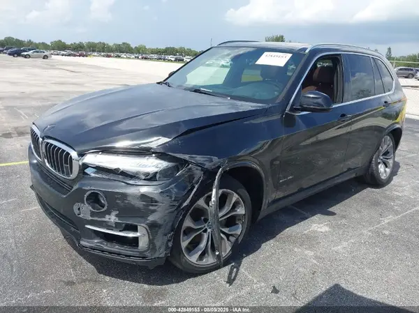 5UXKR2C55J0Z14987 2018 BMW X5 - Image 2