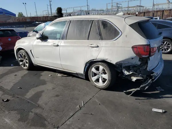 5UXKR2C55J0Z15878 2018 BMW X5 - Image 2