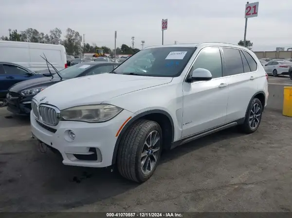 5UXKR2C55J0Z16321 2018 BMW X5 - Image 2