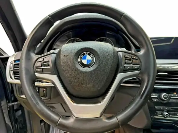 5UXKR2C55J0Z19624 2018 BMW X5 - Image 8