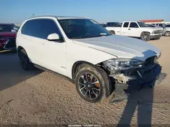 5UXKR2C55J0Z22300 2018 BMW X5