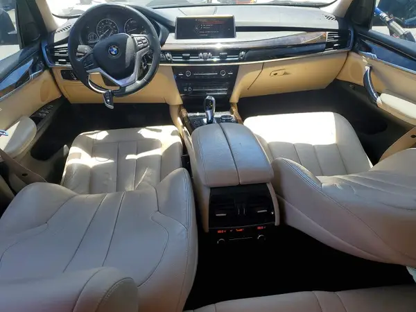 5UXKR2C56G0R71692 2016 BMW X5 - Image 8