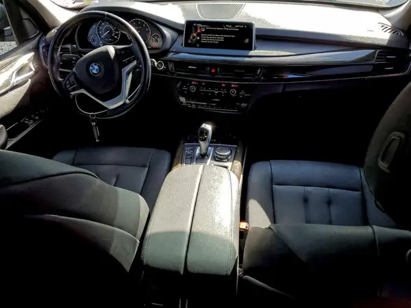 5UXKR2C56G0R73460 2016 BMW X5 - Image 8