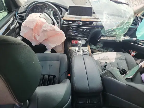 5UXKR2C56G0U17505 2016 BMW X5 - Image 8