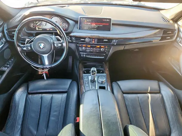 5UXKR2C56J0X09176 2018 BMW X5 - Image 8