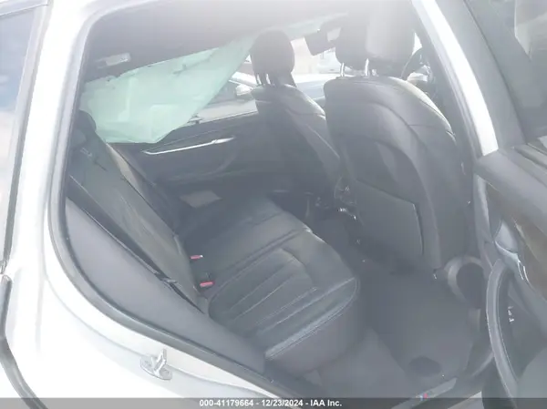 5UXKR2C56J0X09789 2018 BMW X5 - Image 8