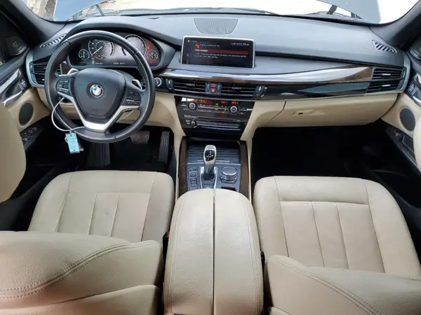 5UXKR2C56J0Z14691 2018 BMW X5 - Image 8