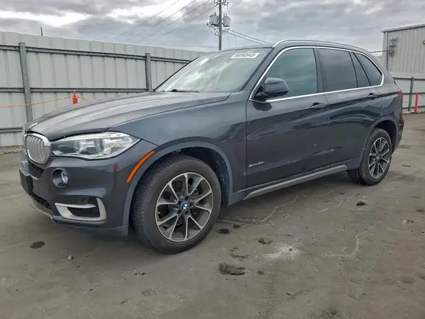5UXKR2C56J0Z15727 2018 BMW X5 - Image 1