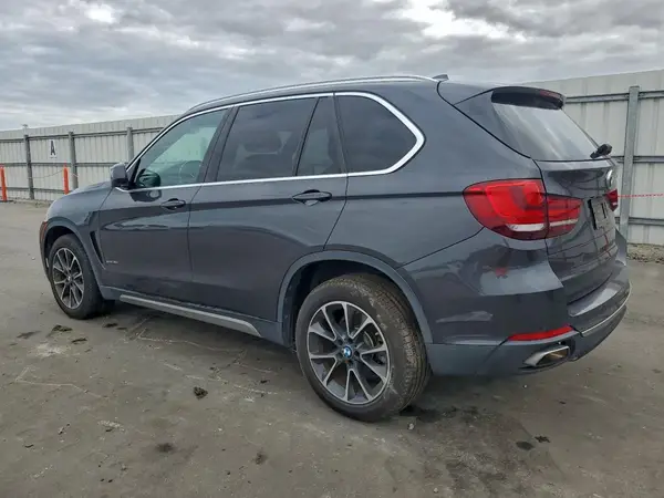 5UXKR2C56J0Z15727 2018 BMW X5 - Image 2