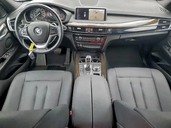 5UXKR2C56J0Z15727 2018 BMW X5 - Image 8